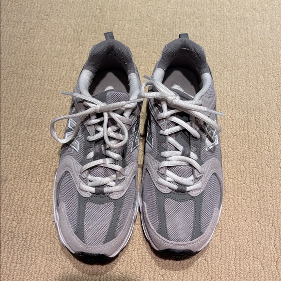 New Balance 530 - Picture 3 of 8